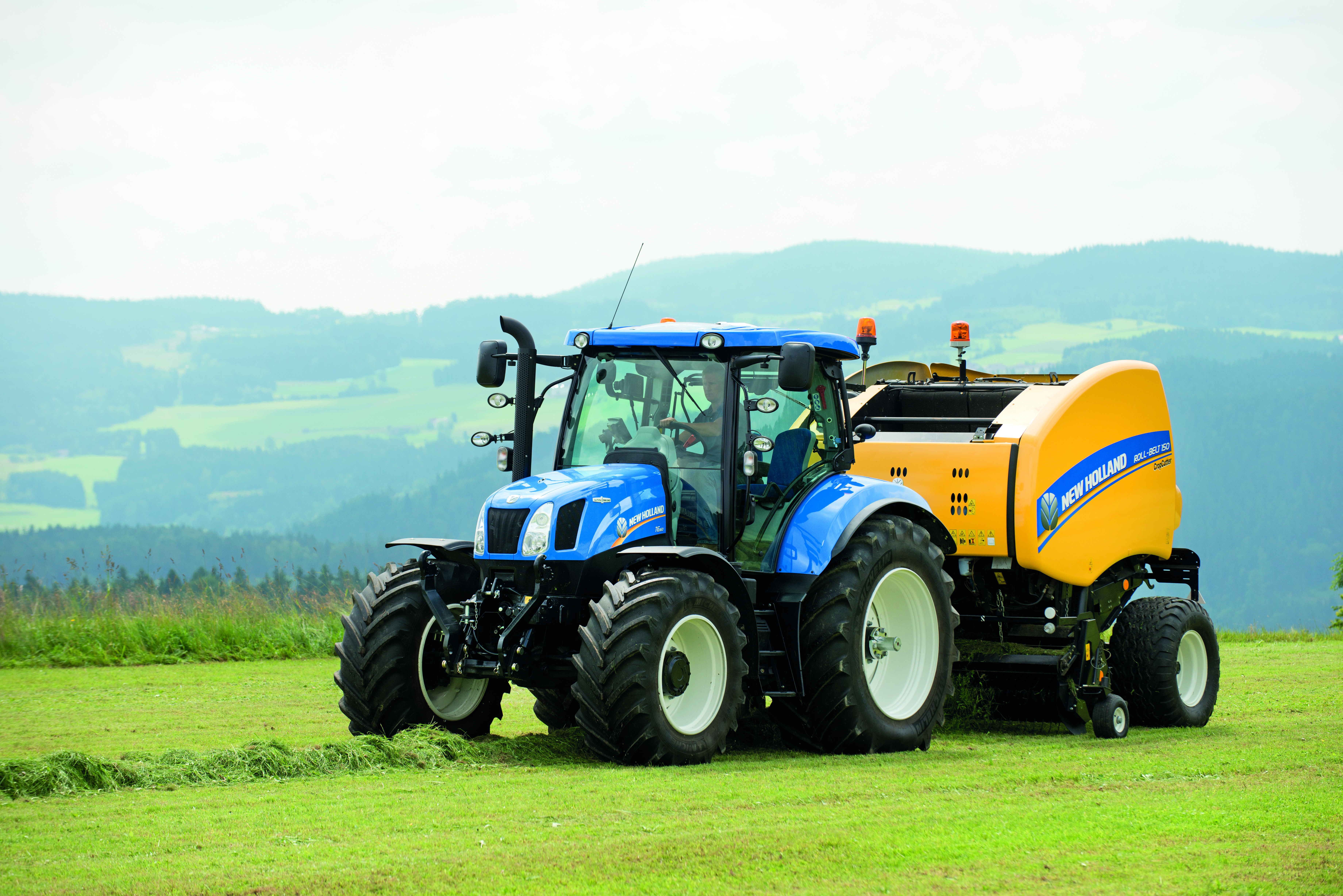 New Holland Baler Logo - New Holland Roll-Belt variable chamber round baler gets upgrade ...