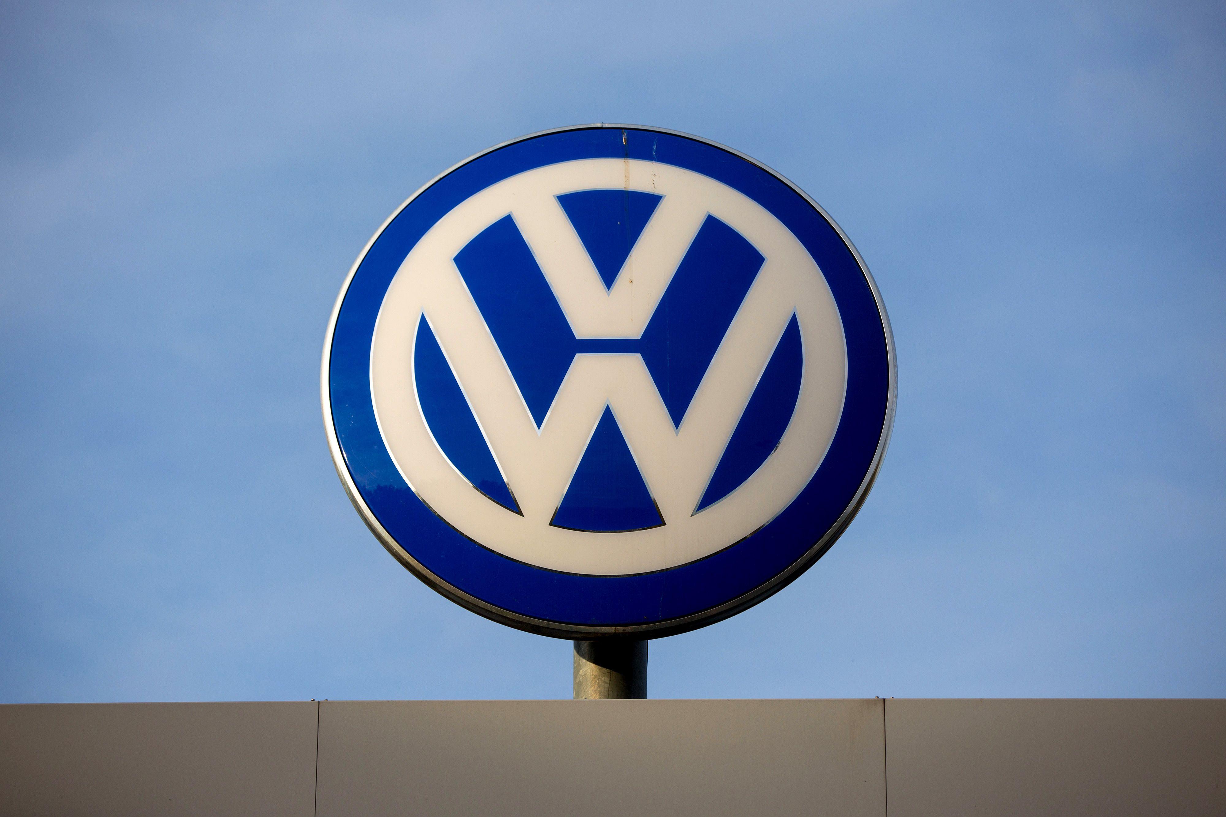 Wolfsburg VW Blue Logo - Volkswagen Exec Arrested by FBI on Fraud Charges: Report