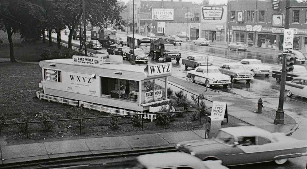 WXYZ-Detroit Logo - Fred Wolf of WXYZ and His Wandering Wigloo – Detroit 1955 | The Old ...