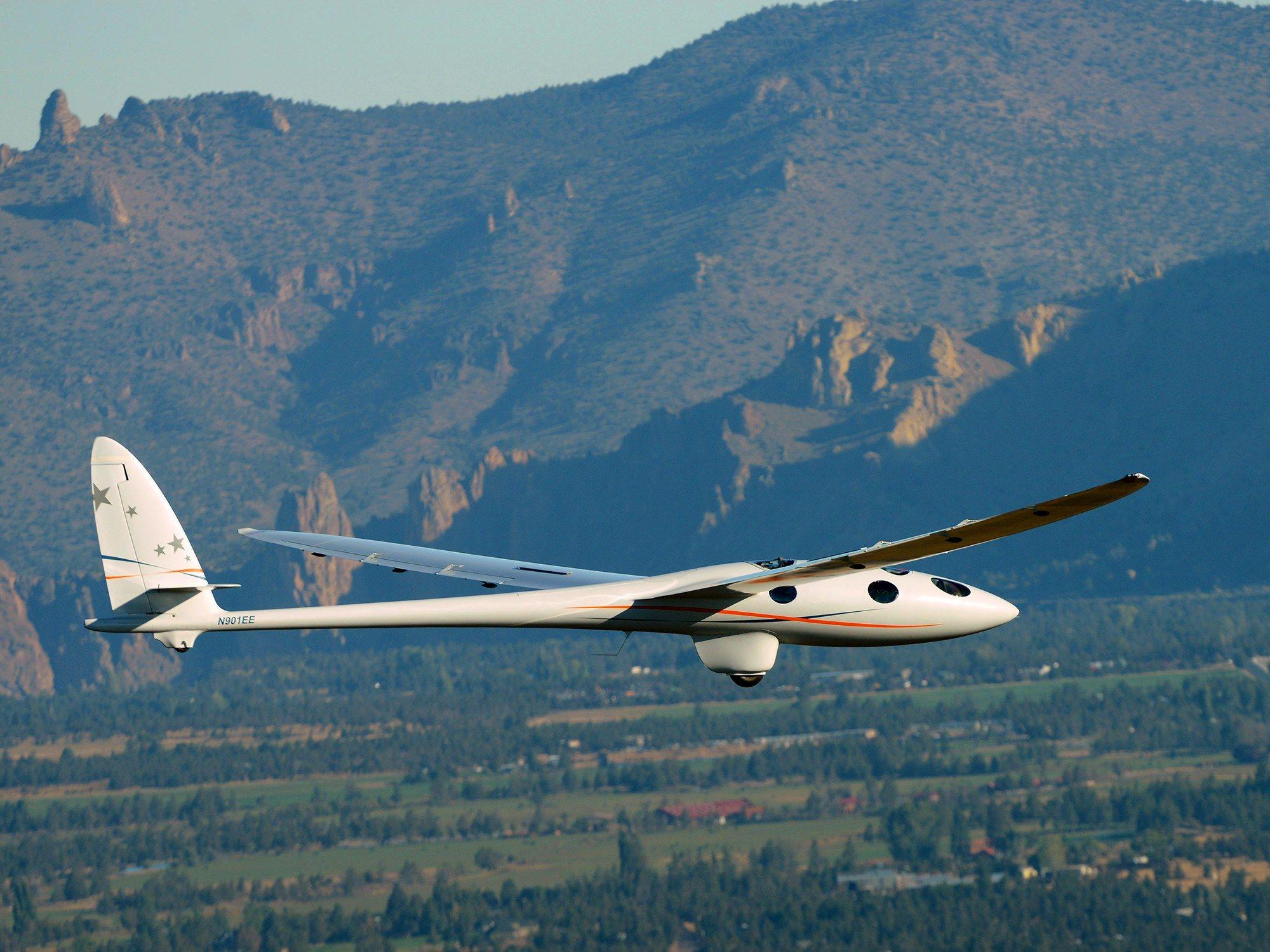 Glider Aircraft Logo - The Glider That's Aiming to Fly Higher Than Any Plane Ever | WIRED