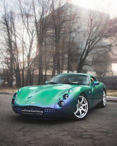Cool TVR Logo