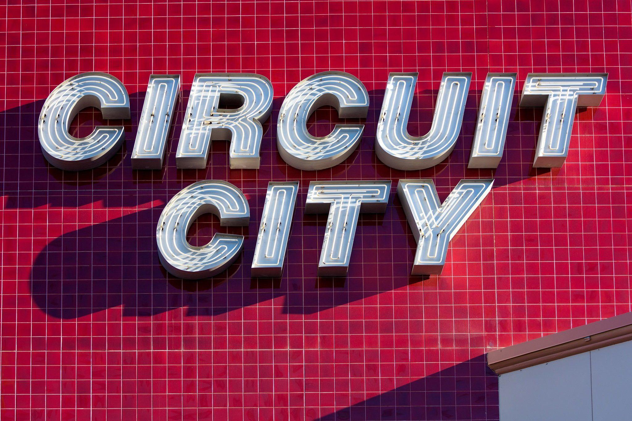 Circuit City the City Logo - Remember Circuit City? It's making a comeback