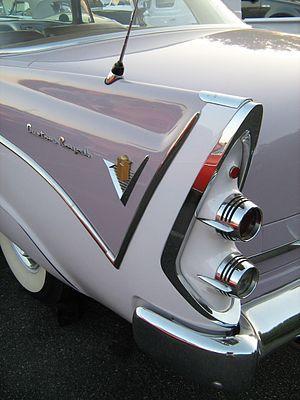 American Automobile Car Logo - 1950s American automobile culture