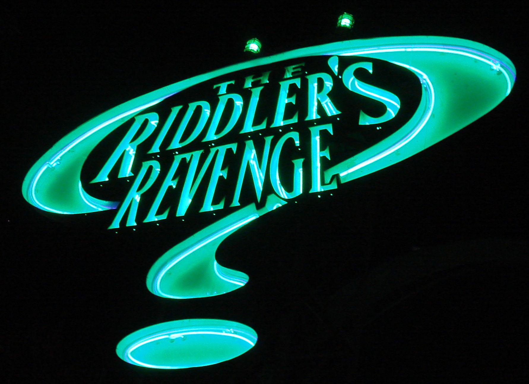 Riddler Logo - The Riddler's Revenge