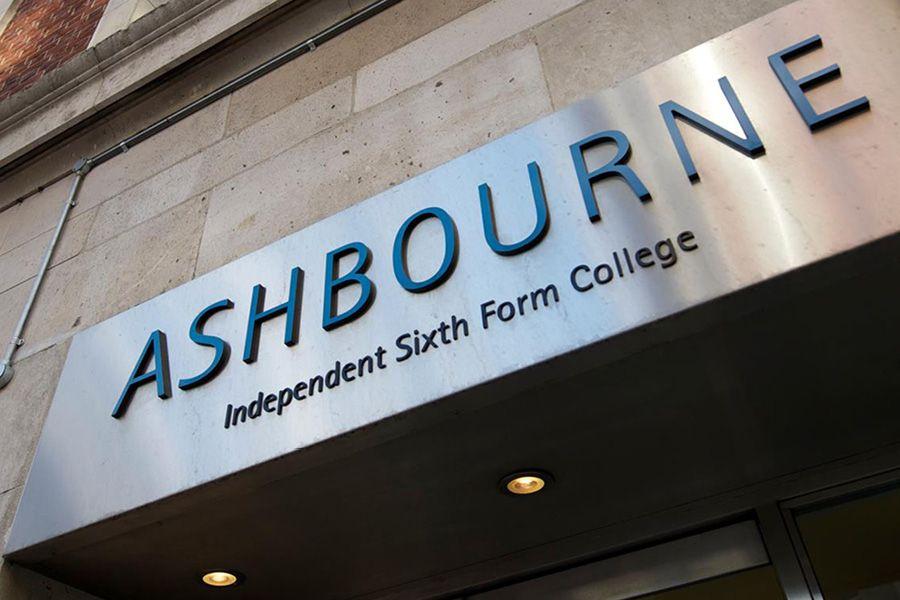 Beaumont College Logo - Ashbourne College Accommodation