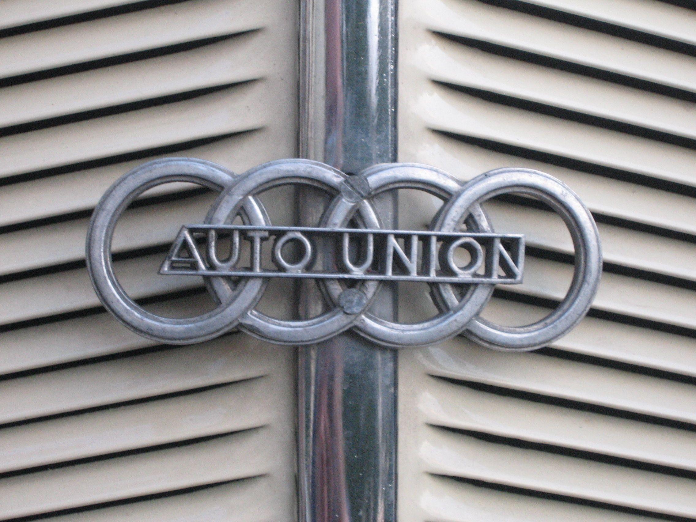 Antique All American Car Company Logo - Auto Union