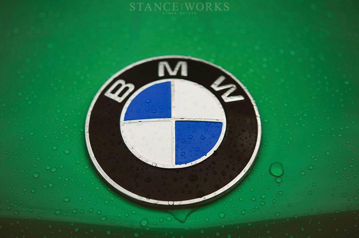 Green BMW Logo - Signal Green BMW 2002 Turbo Is a Work of Art - autoevolution