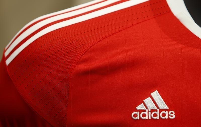 German Adidas Logo - Adidas to return mass shoe production to Germany in 2017 | Reuters