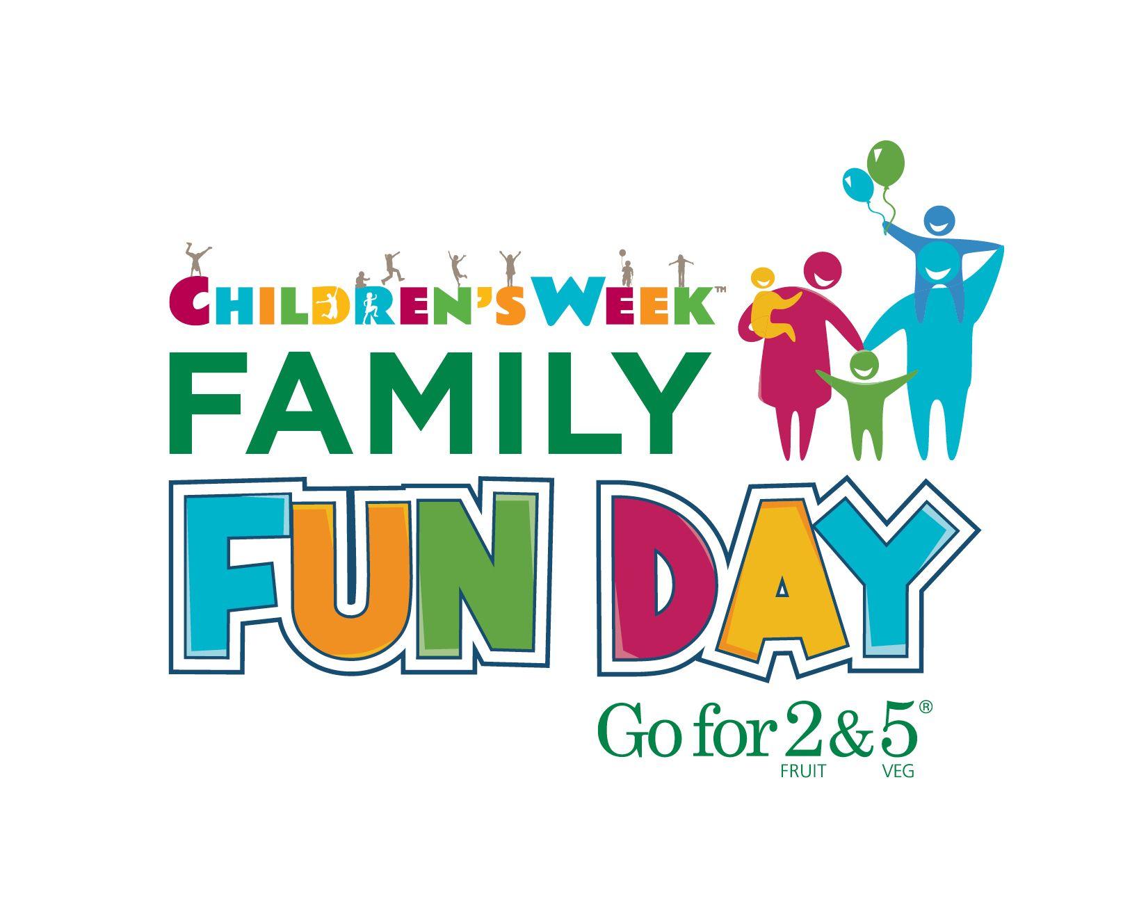 Family fun day. Family Day logo. Фэмили парк лого. Funny Family logo.