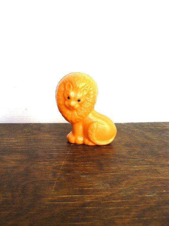 Little Orange Lion Logo - Plastic toy LION Small Orange Lion Soviet Union