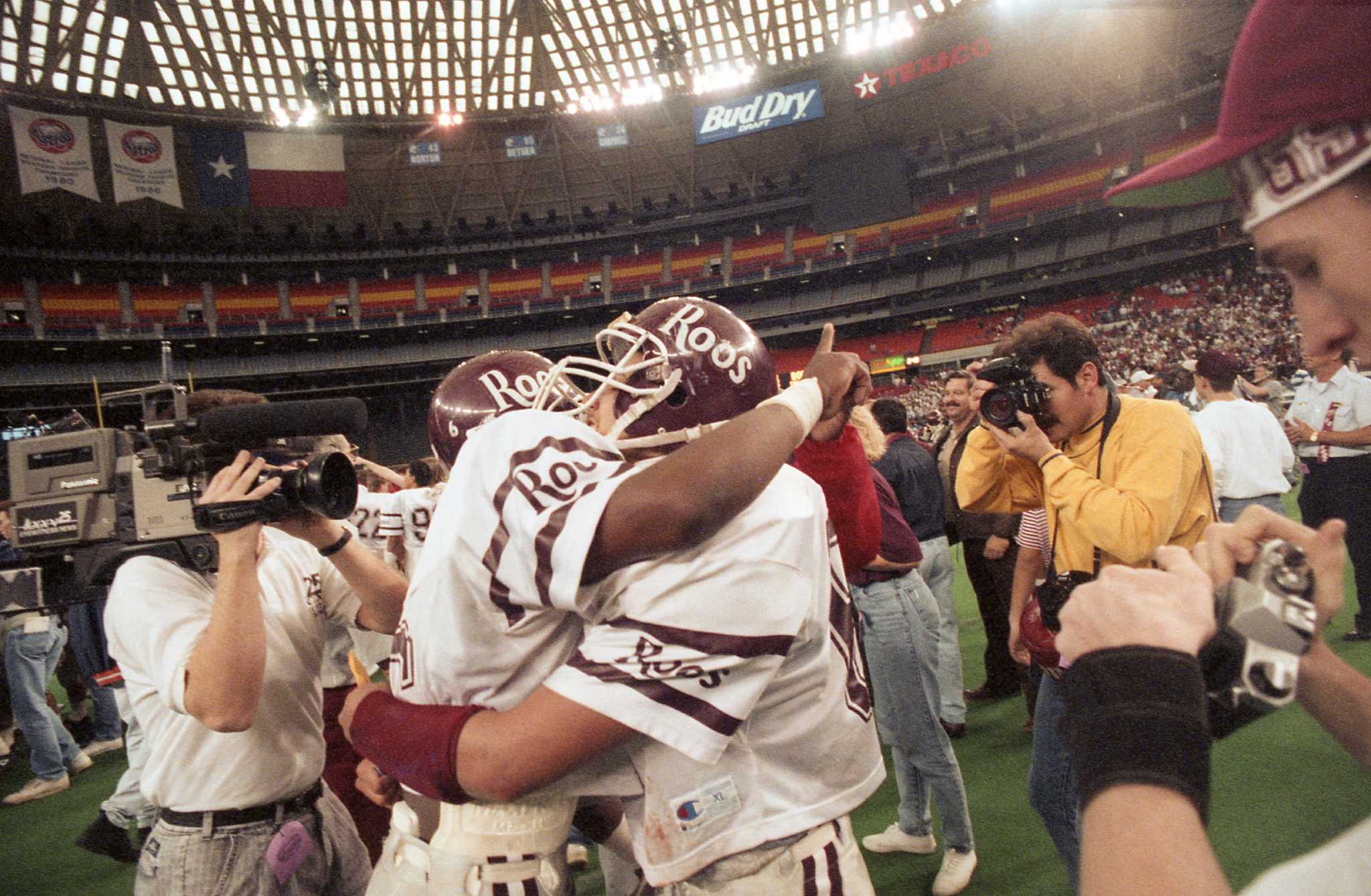 Killeen Kangaroos Logo - 1991: The year Killeen needed football - HoustonChronicle.com