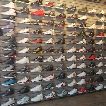 Flight Club Store Logo - Flight Club - 99 Photos & 186 Reviews - Shoe Shops - 535 N Fairfax ...