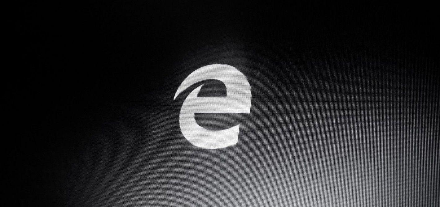 White Microsoft Edge Logo - Microsoft Edge w 2018 można już używać tej przeglądarki?