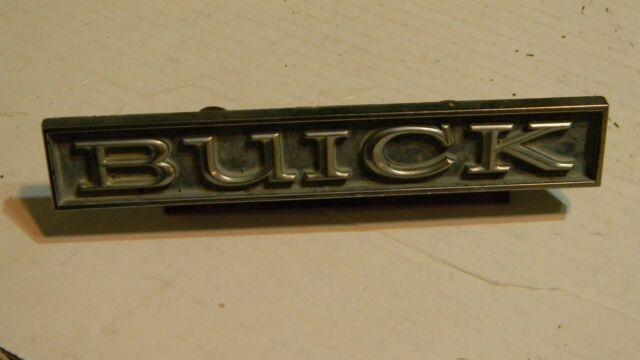 1970s Buick Logo - Vintage Buick Skylark 1970's Emblem Name Badge 1247574 | eBay