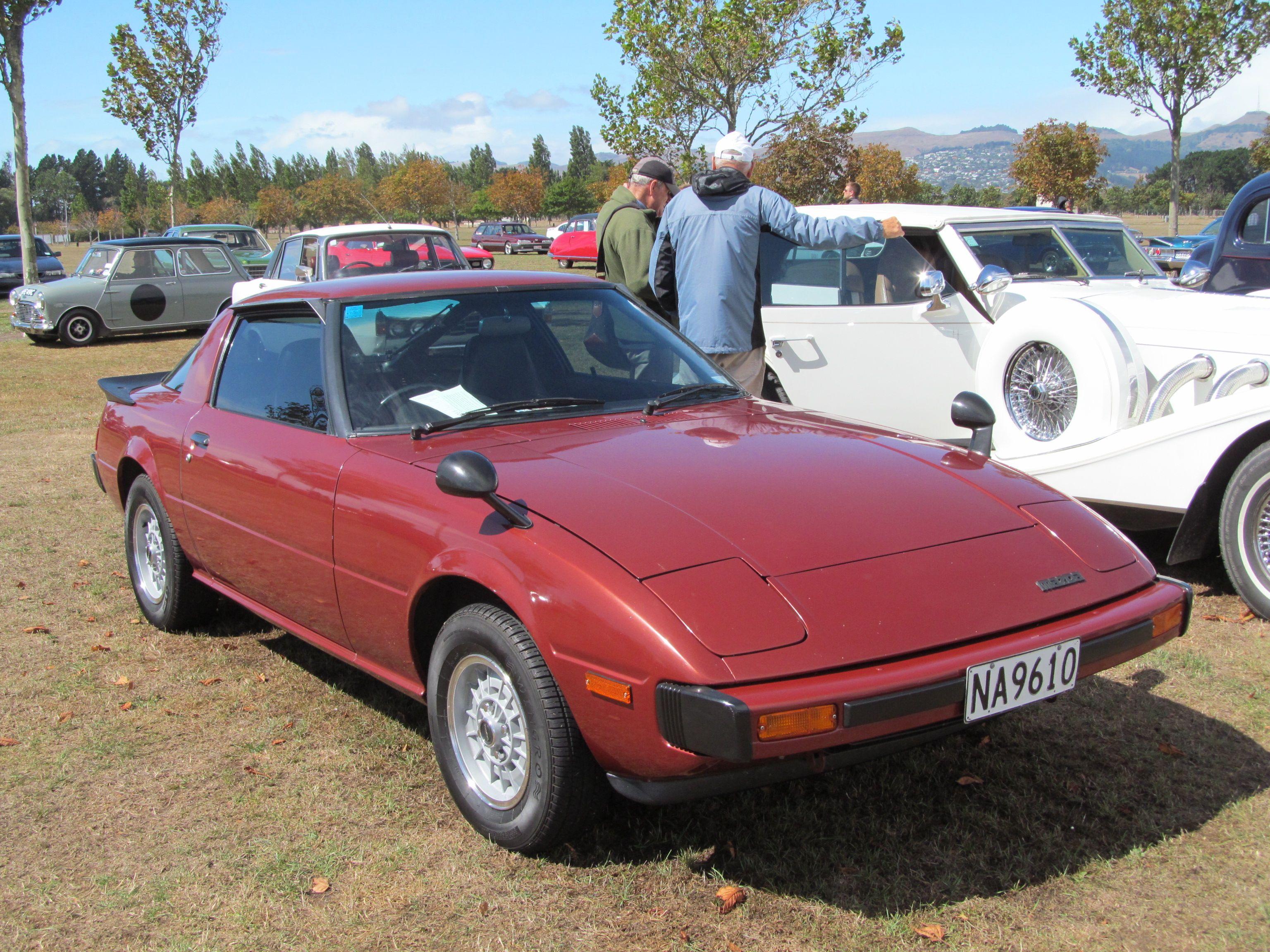 1980 Mazda Logo - File:1980 Mazda RX-7 SE Limited (17888386539).jpg - Wikimedia Commons