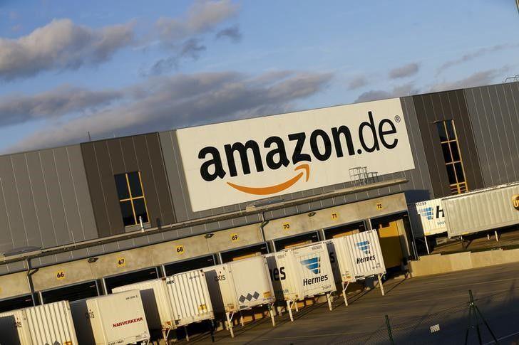 Amazon Logistics Logo - Union calls new strikes at Amazon's German warehouses