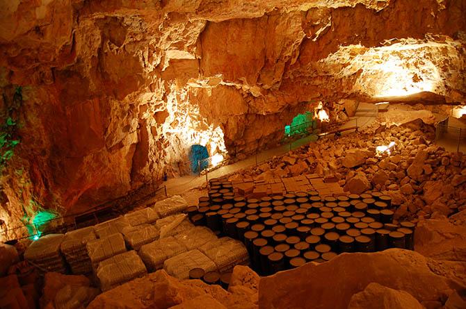 Grand Canyon Caverns Logo - Peach Springs and Grand Canyon Caverns - Gettin' Our Kicks