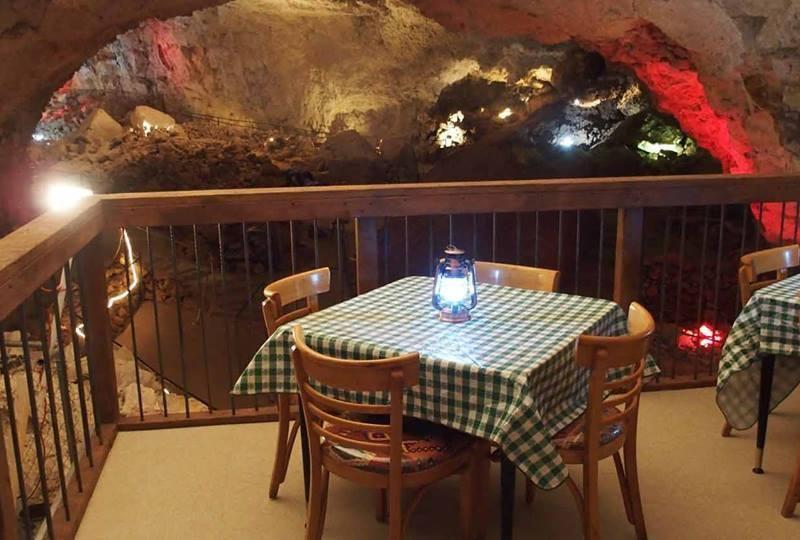 Grand Canyon Caverns Grotto Logo - Dine 21 Stories Underground in This 345-Million-Year-Old Cavern ...