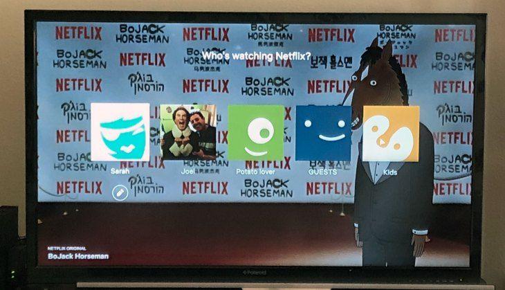 Login Netflix Logo - Netflix experiments with promoting its shows on the login screen ...
