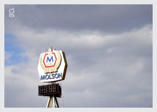 Molson Canadian Logo - 279. Molson Canadian's New Ad, Logo & Packaging. - Graphicology Blog ...