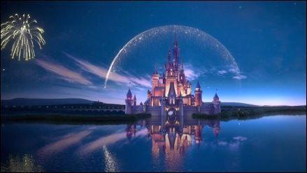 Disney Castle Movie Logo - Disneyland: Disney Castles