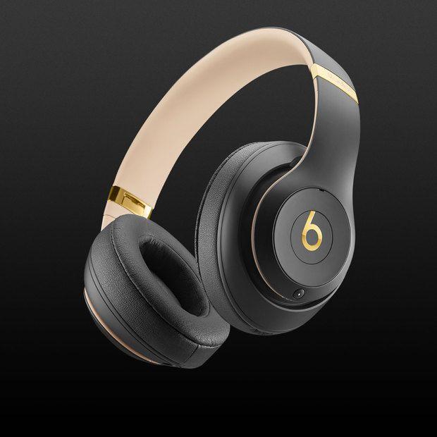Gold Black Beats Logo - Beats Studio3 Wireless by Dre (UK)