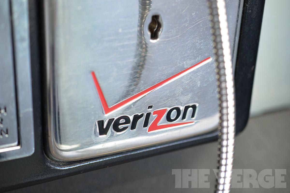 Verizv Car Logo - Verizon to stop adding DSL customers in FiOS areas, cutting pay