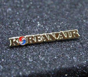 South Korean Airline Logo - Pin KOREAN AIR LINES south korea golden metal Pin for Crew, Pilots