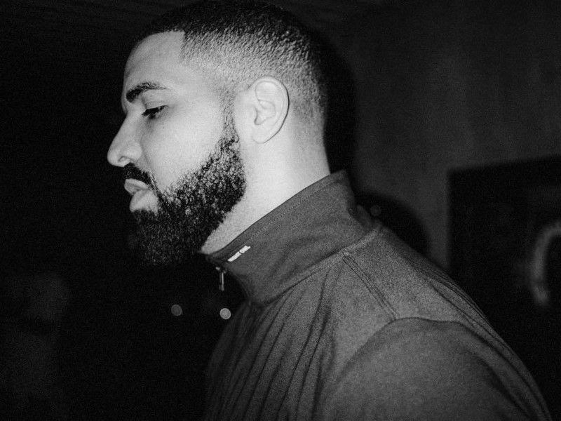 Drake Black and White Logo - Drake Says 