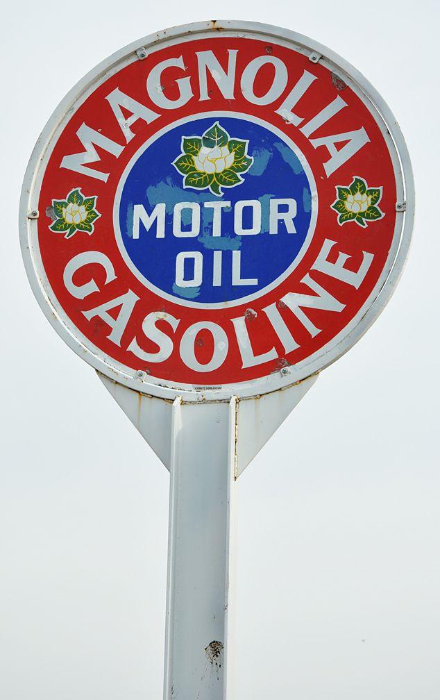 Shamrock Gas Station Logo - Texas Magnolia Gas Stations | RoadsideArchitecture.com