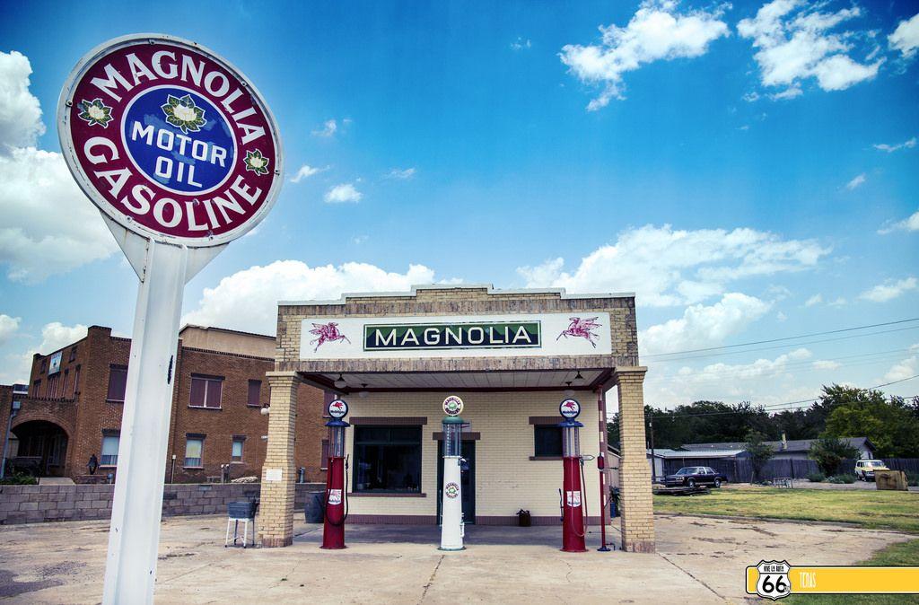 Shamrock Gas Station Logo - Magnolia Gas Station. SHAMROCK, TX | WWW.VIVELARUTA66.COM Be… | Flickr