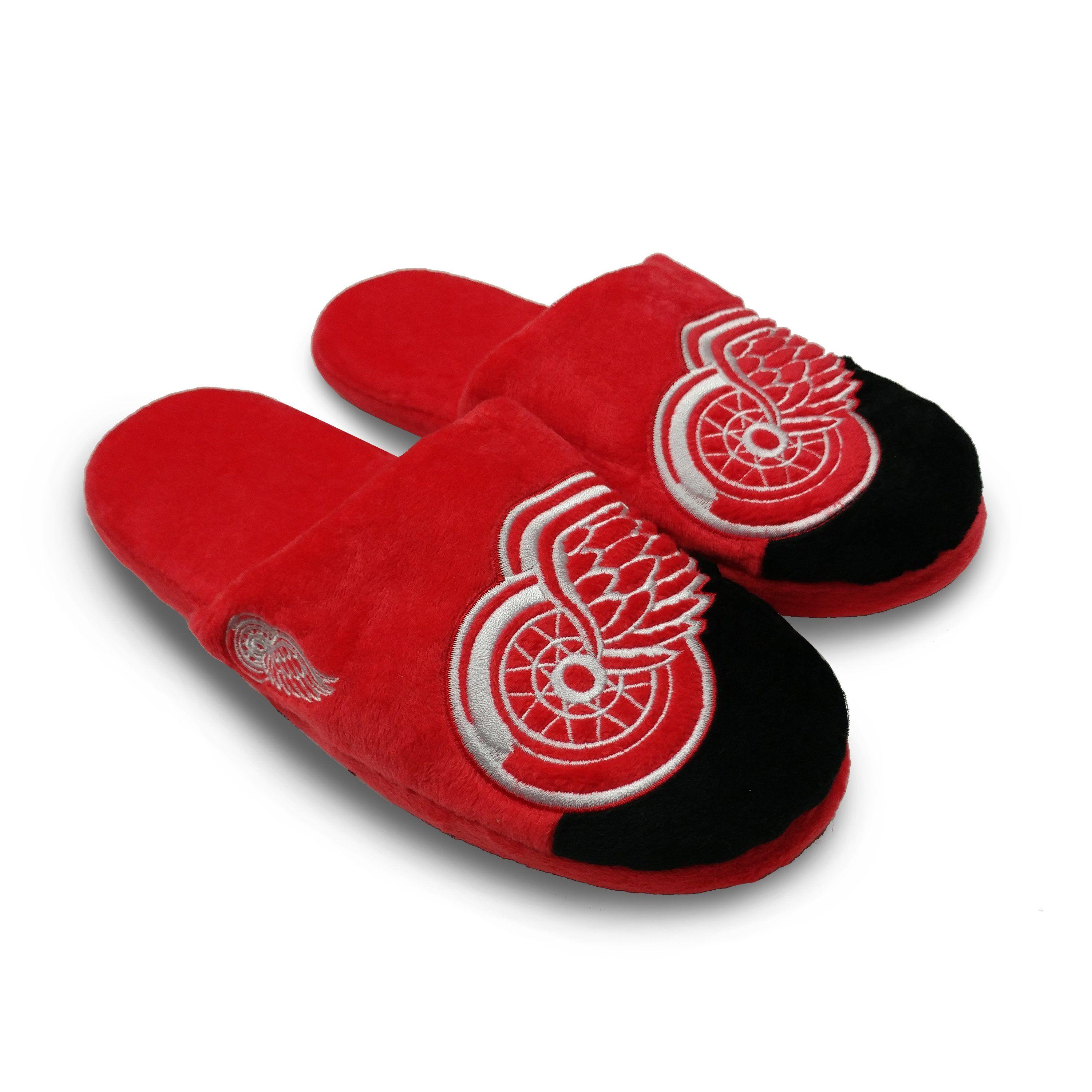 Small Red Wings Logo - Detroit Red Wings NHL Giant Logo Slippers – Sport Army