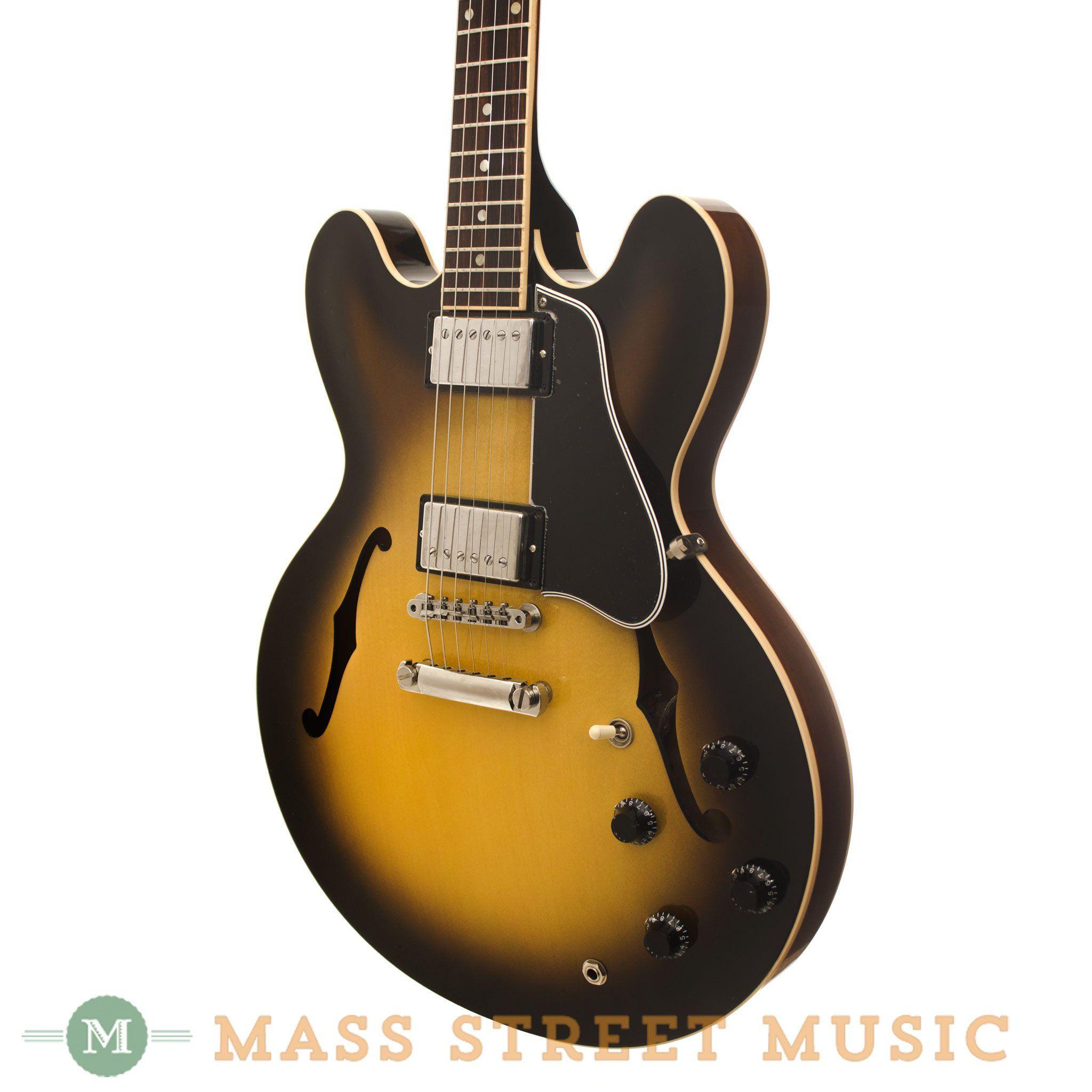 Sunburst Dot Logo - Gibson ES 335 Dot Re Issue With Original Case. Mass Street