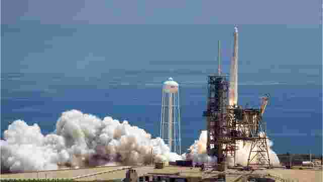 Zuma Falcon 9 Mission Logo - Falcon 9 rocket launch with secret 'Zuma' mission moved to Friday night