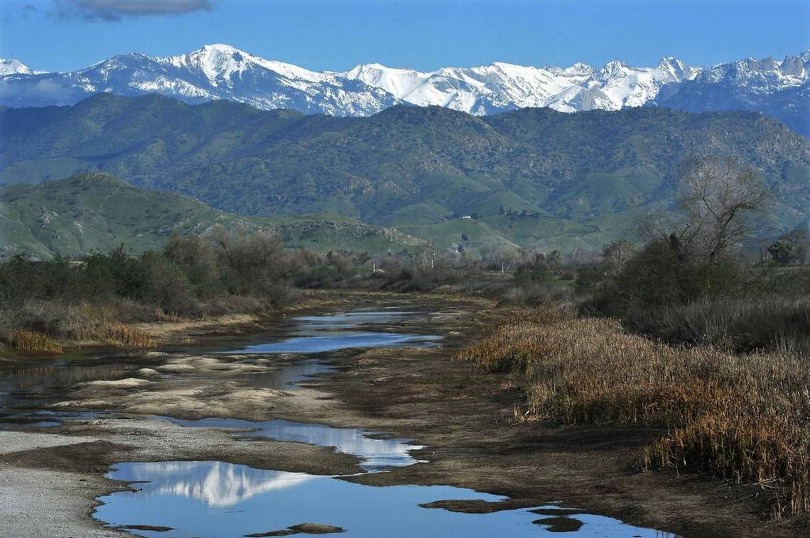 Sierra Nevada Mountain Logo - Storms keep Fresno California air free of pollution & smog | The ...