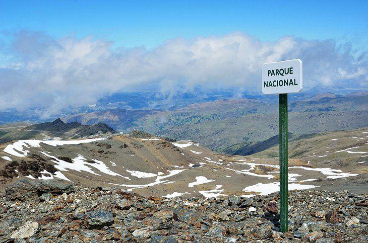 Sierra Nevada Mountain Logo - 10 Top-Rated Tourist Attractions in Spain's Sierra Nevada Mountains ...