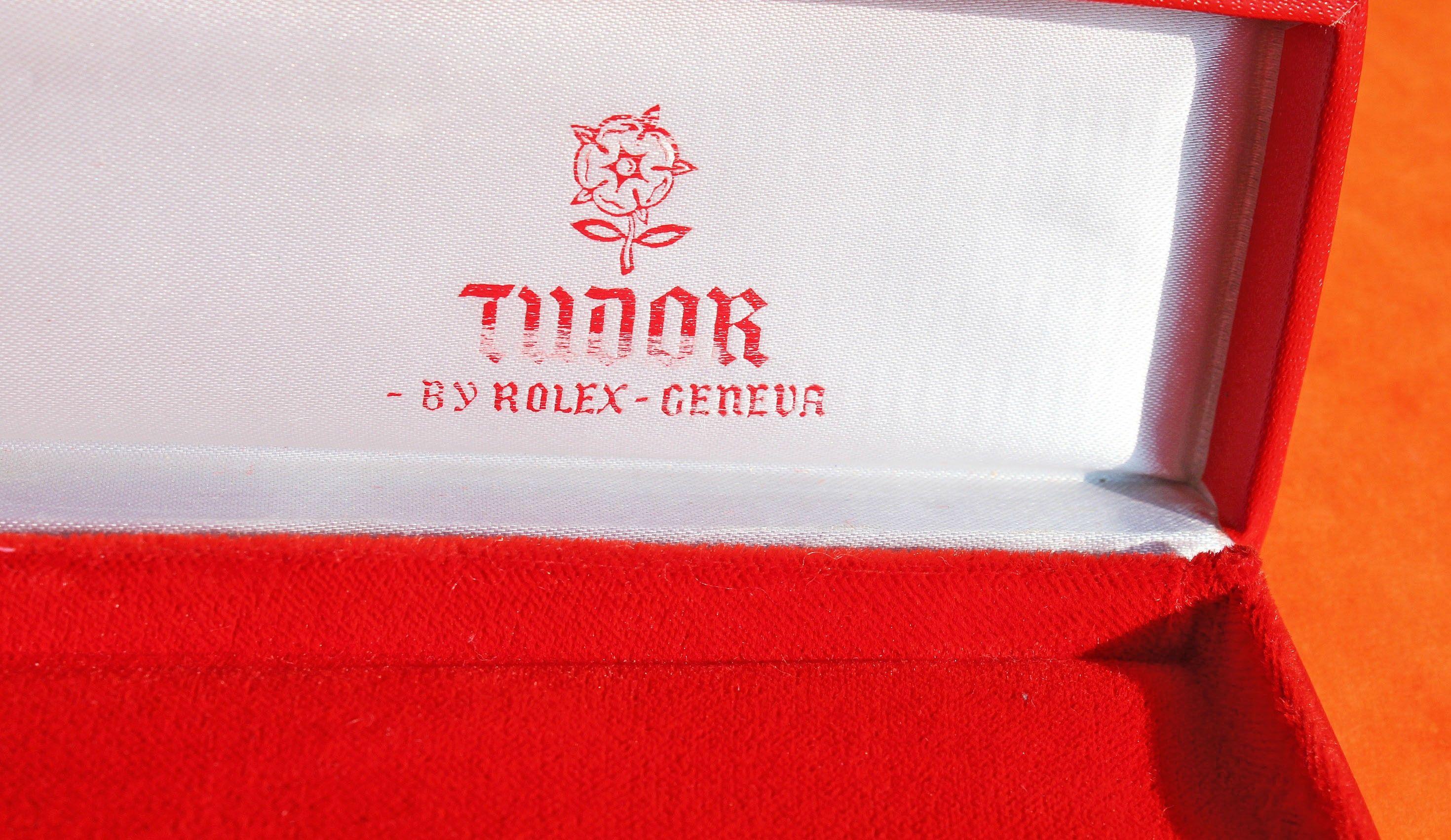 Oblong Red Logo - ROLEX TUDOR 50's VINTAGE BIG ROSE BOXSET RECTANGLE OBLONG