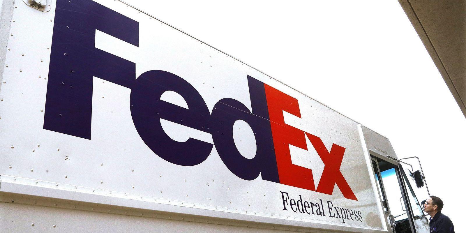 Moving Federal Express Logo - Better package deal: Proposed FedEx terminal in Oak Creek gets ...