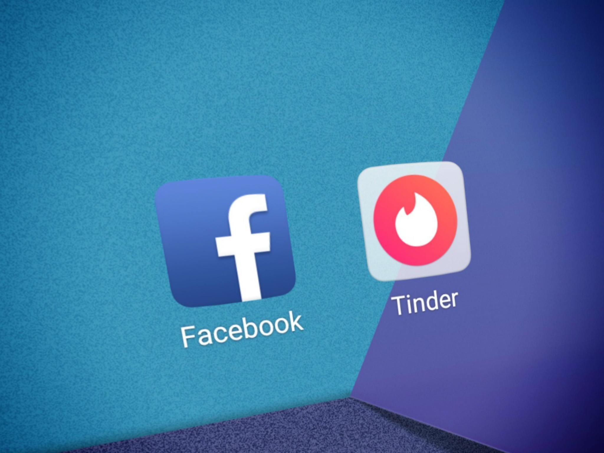 Check in Facebook App Logo - Facebook's 'Tinder-like' new feature tries to match you up with your ...