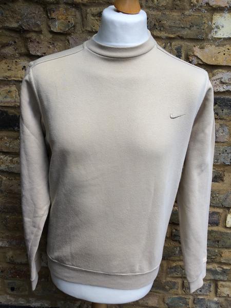 Brown Nike Logo - Vintage Brown Nike logo Sweater (XS) – Column11