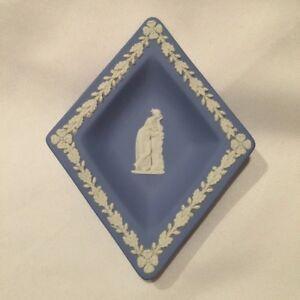 Blue Diamond Shaped Logo - WEDGEWOOD JASPERWARE WHITE ON BLUE DIAMOND SHAPED DISH 5 5/8