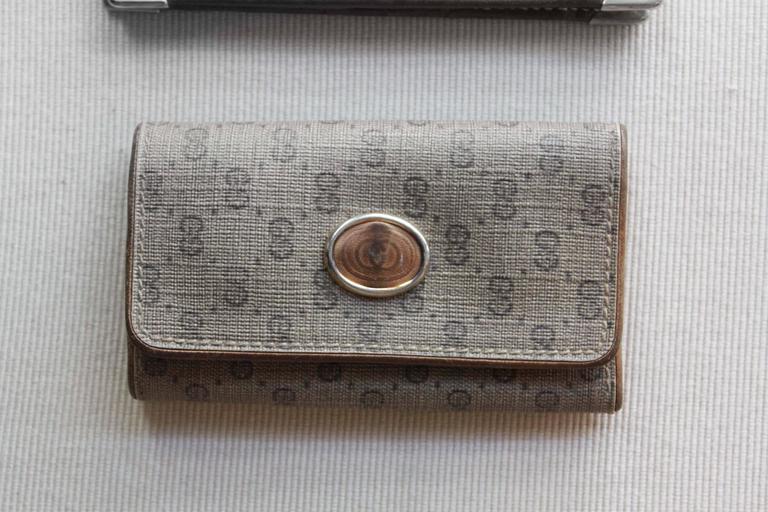 Vintage Gucci Logo - Vintage Gucci Logo Wallet and Key Case For Sale at 1stdibs