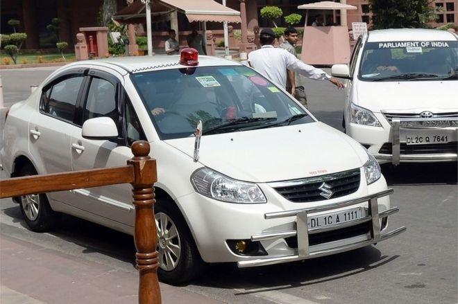 Indian Red Car Logo - India bans use of red beacon lights on cars