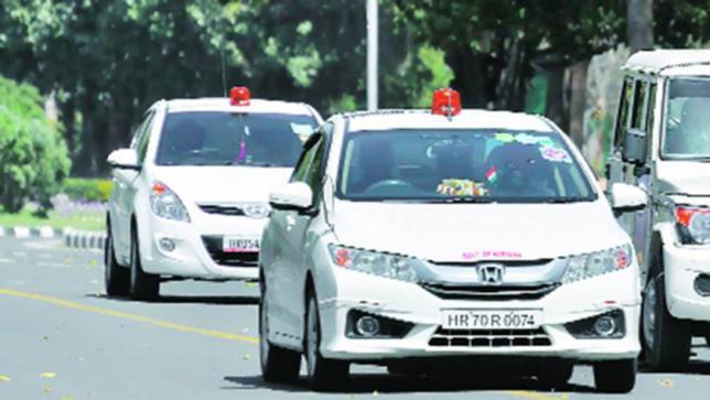 Indian Red Car Logo - India to abolish VIP culture of using red beacon atop dignitaries' cars