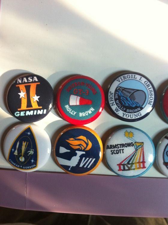 NASA Gemini Logo - ALL GEMINI mission INSIGNIA 12 BUTTON SET NASA logos 1960s Space ...