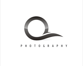 Q Symbol in Logo - Q Photography