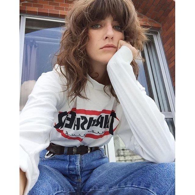 Thrasher Girl Logo - How Did the Thrasher Tee Become Every Cool Model's Off-Duty Staple ...