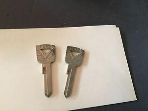 1960 Ford Logo - Vintage 1960's ? Lot of 2 Original FORD LOGO uncut keys | eBay