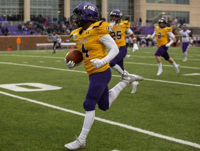 UMHB Crusaders Logo - FOOTBALL: UMHB elated to play for national title in home state