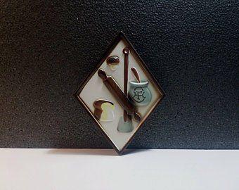 Retro Diamond Shape Logo - Diamond shape plaque